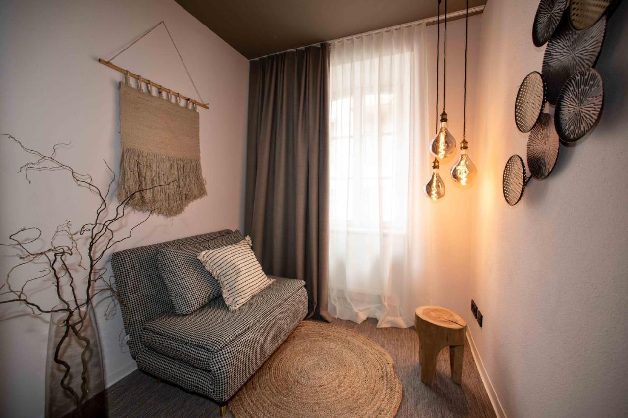 Hotel Fuchs "Life-Style Mit Night-Life" Saarbrücken Exteriör bild